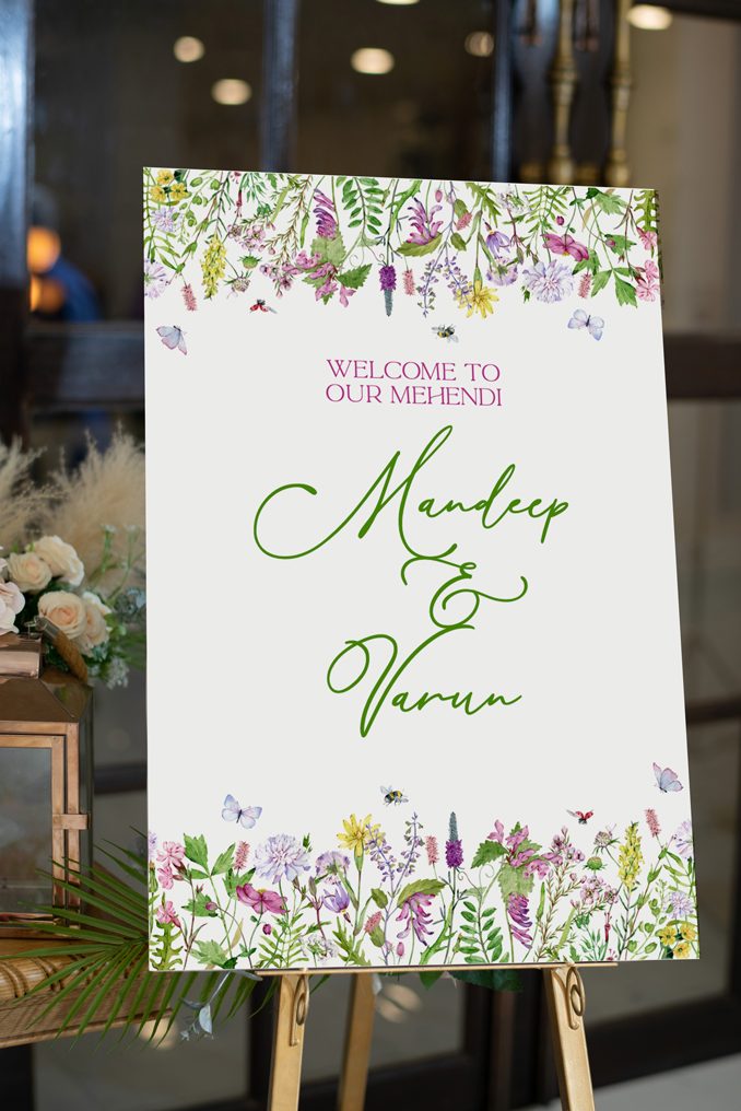 Garden Romance welcome sign
